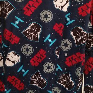 STAR WARS PAJAMA TOP.... EUC